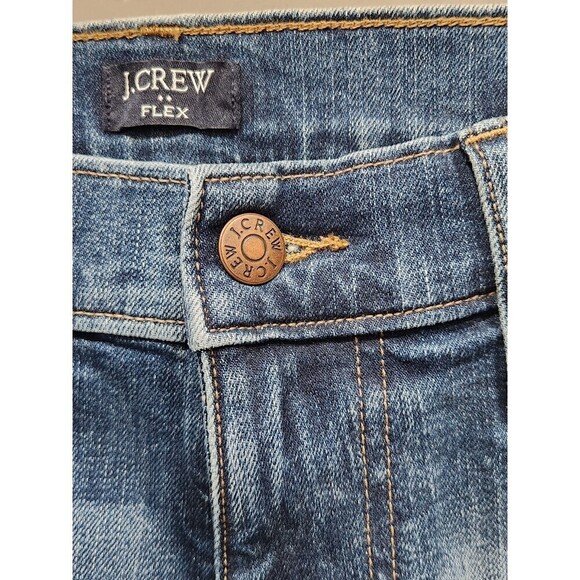 NEW! J. Crew Straight Fit Signature Flex Light Medium Wash Jeans, 32x34 - Picture 6 of 13